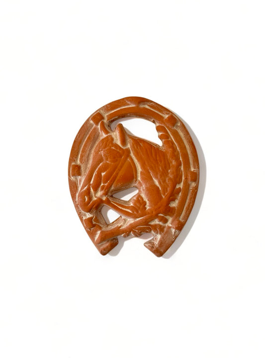 Κεραμικό πέταλο τοίχου με άλογο