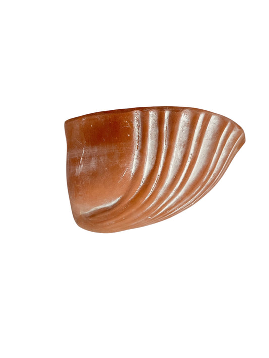 Κεραμικό κασπώ τοίχου αχιβάδα