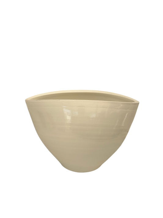 Κεραμικό κασπώ οβάλ λευκό 39*27*27